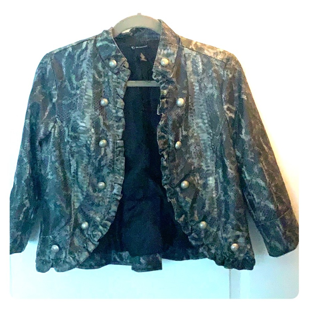 Snake print crop jacket